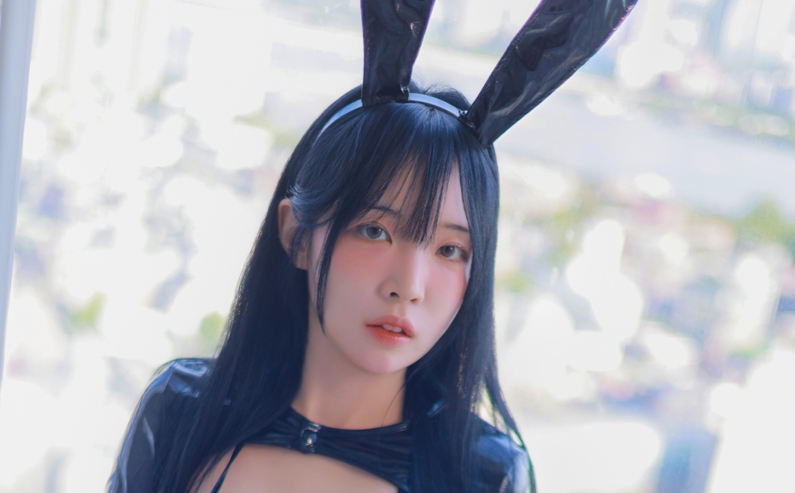 momorina - [Patreon] Black Rabbit｜71P 暗棚兔绒光卡在黑缎兔耳-玩图志